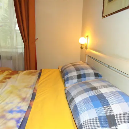 Hotel Elysium