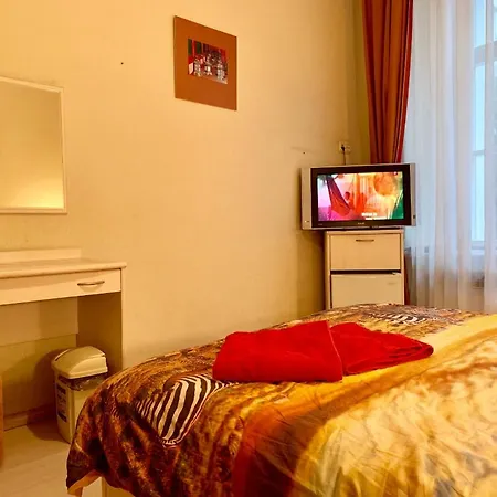 Hotel Elysium Bed & Breakfast